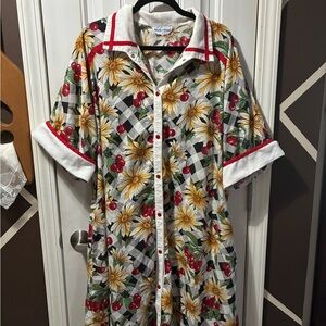 Floral Checkered 1970’s Housecoat